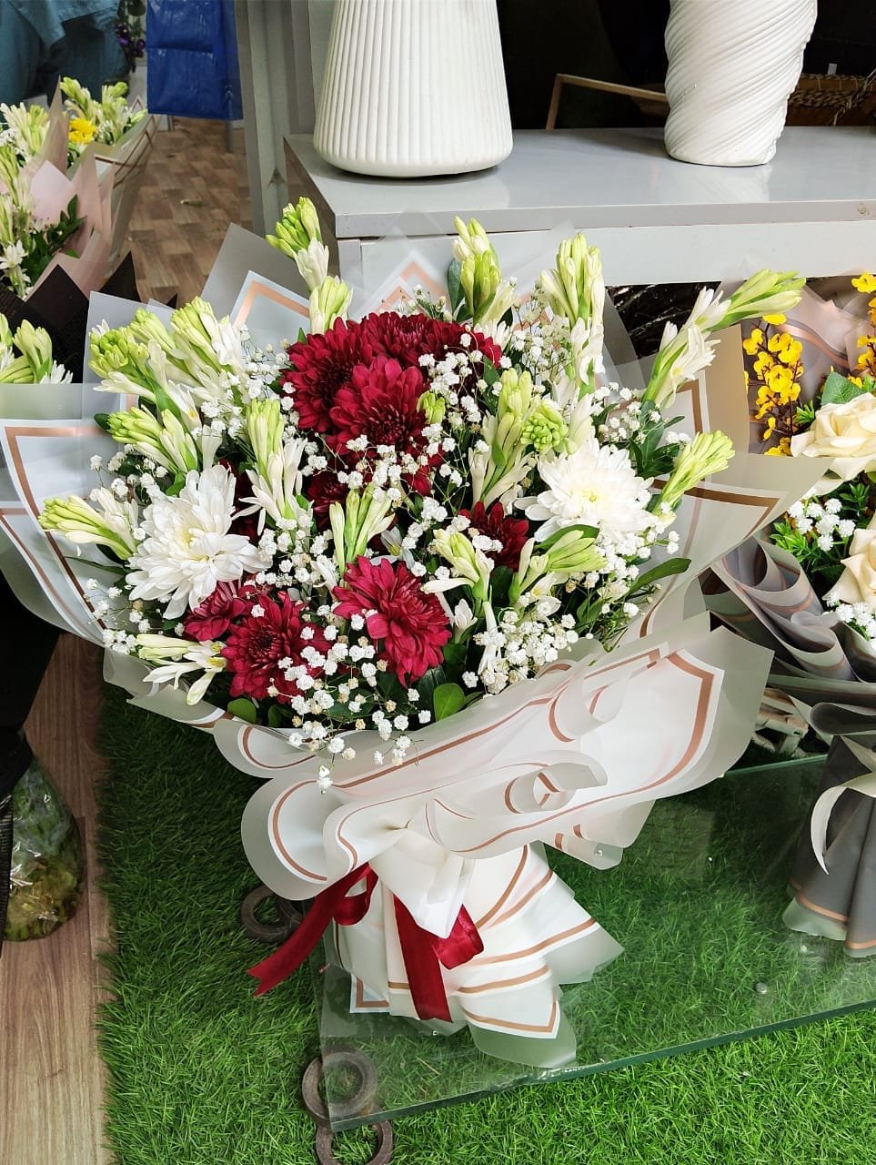 Sunflower Bouquet 5 — Shah G Flowers Lahore