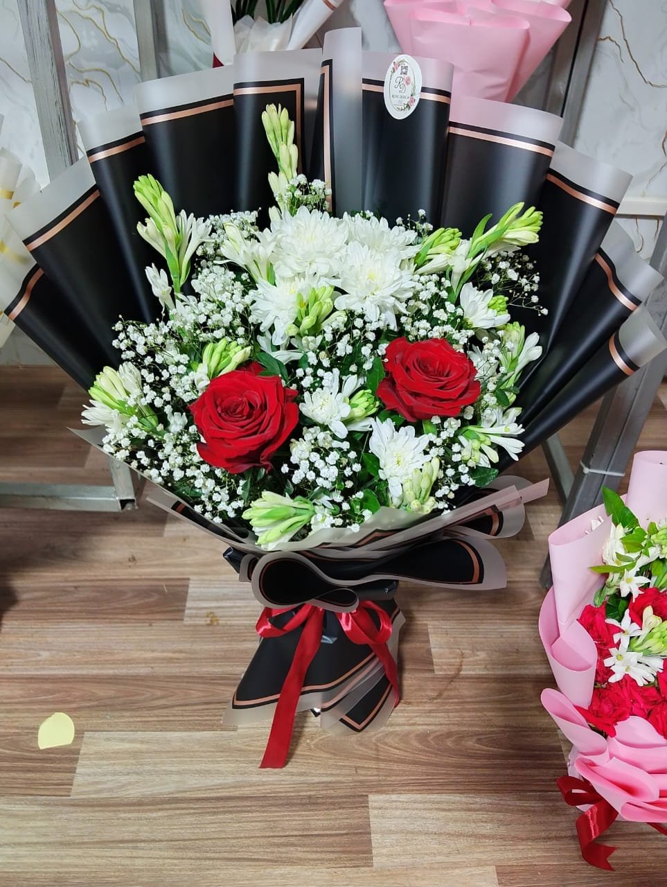 Sunflower Bouquet 6 — Shah G Flowers Lahore